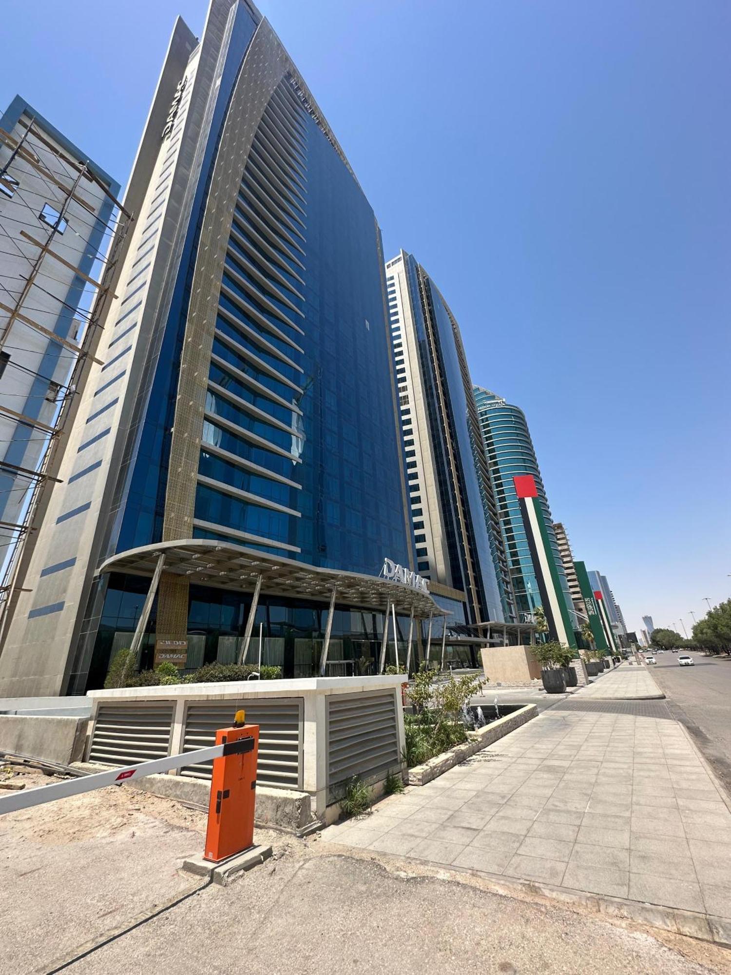 Aparthotel Damac داماك *